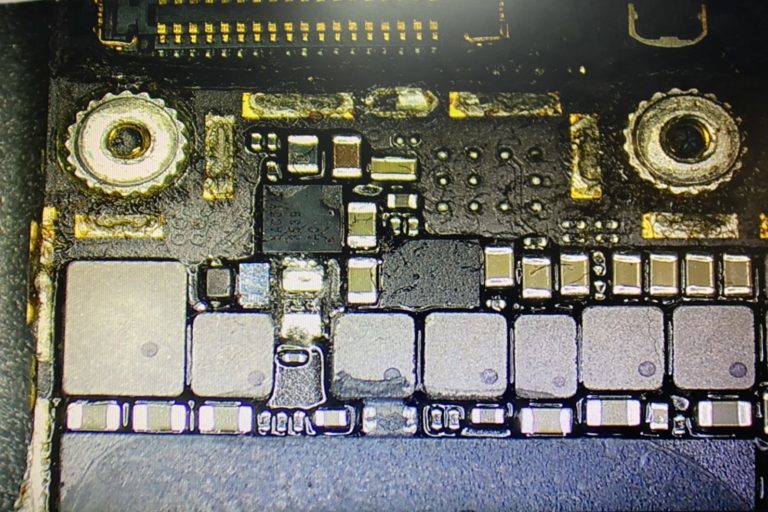 iPhone 6S 螢幕無背光 修復案例